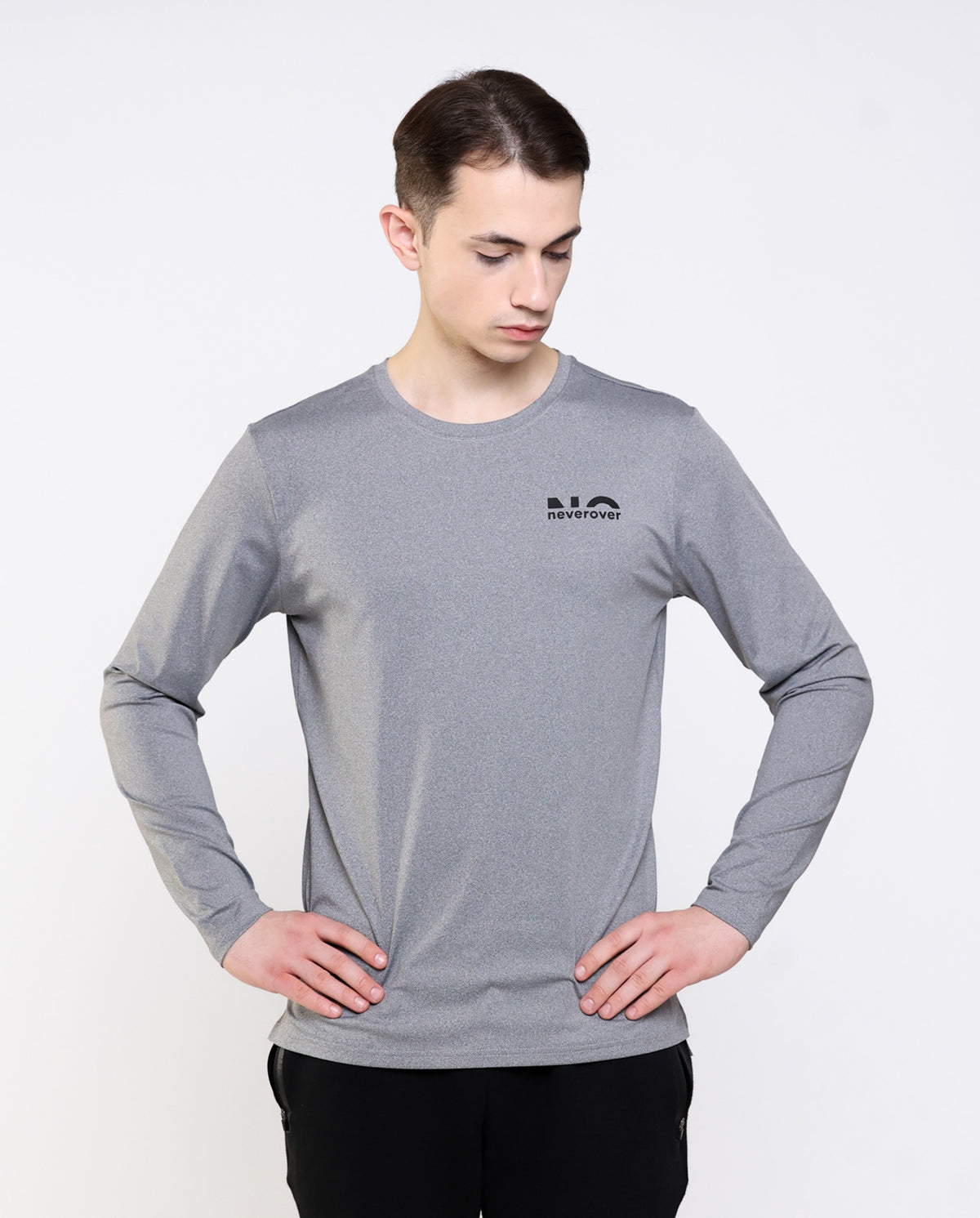 Men's Essential Long Sleeve T-shirt - Neverover Activewear